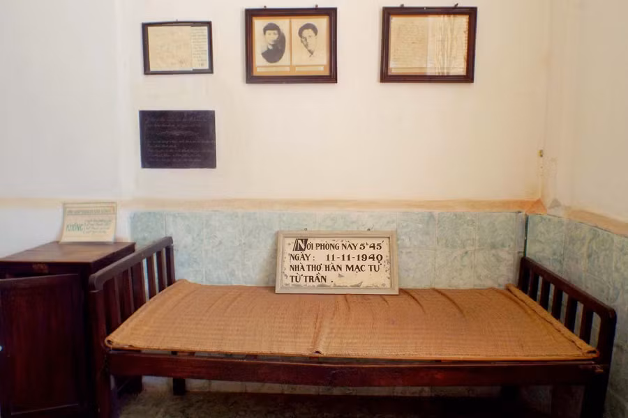 Giường bệnh nơi Hàn nằm dưỡng thương và trút hơi thở cuối cùng. Ảnh: T.H