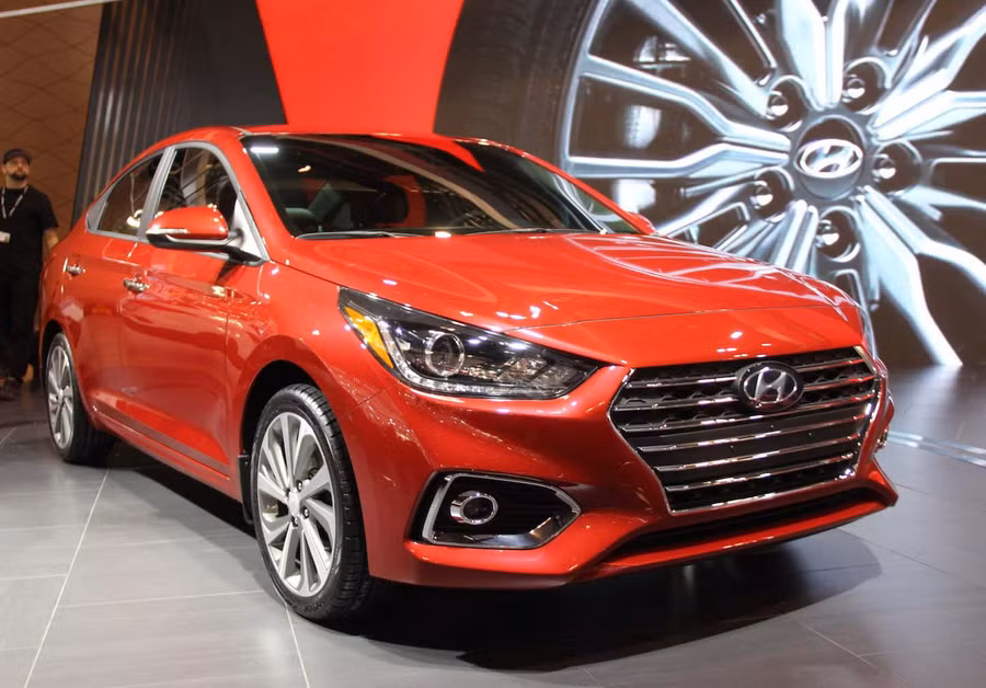  Sự xuất hiện của mẫu Hyundai Accent đã làm cho thị trường ô tô phân khúc hạng B thêm sôi động và cạnh tranh mạnh mẽ.