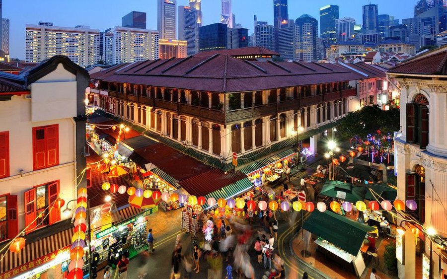 Singapore có diện tích khá nhỏ, nhưng không vì thế mà thiếu những khu phố với những nét văn hoá rất riêng biệt và đặc sắc - Ảnh: Getty