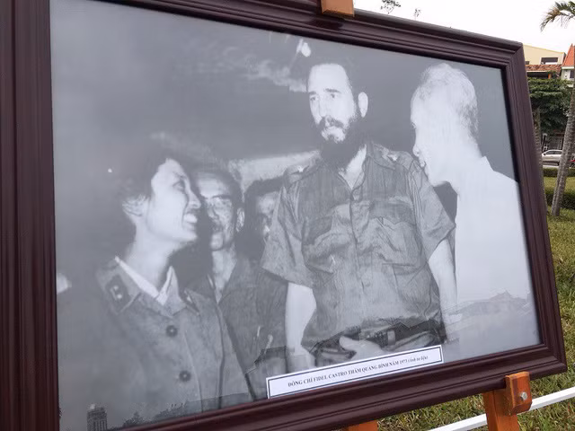 Chủ tịch Cu Ba Phidel Castro thăm Quảng Bình năm 1973