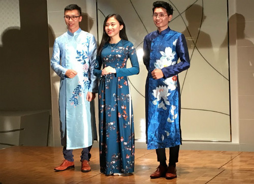 Phương Linh trong lễ ra mắt đoàn Việt Nam tham gia SSEAYP tại Nhật Bản. Ảnh: NVCC Phương Linh trong lễ ra mắt đoàn Việt Nam tham gia SSEAYP tại Nhật Bản. Ảnh: NVCC