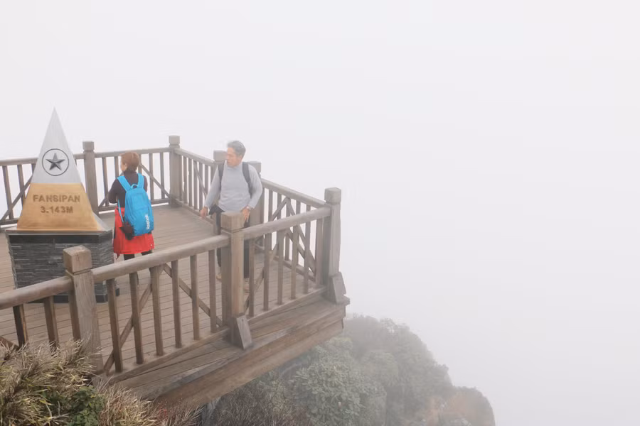 Chinh phục Fanxipan là giấc mơ của mỗi người dân Việt Nam. Ảnh: Q.T