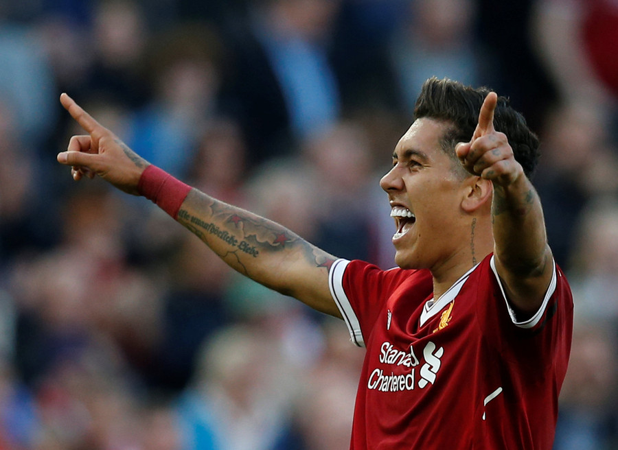  Niềm vui của Firmino sau khi nâng tỉ số lên 3-0 cho Liverpool. Ảnh: REUTERS