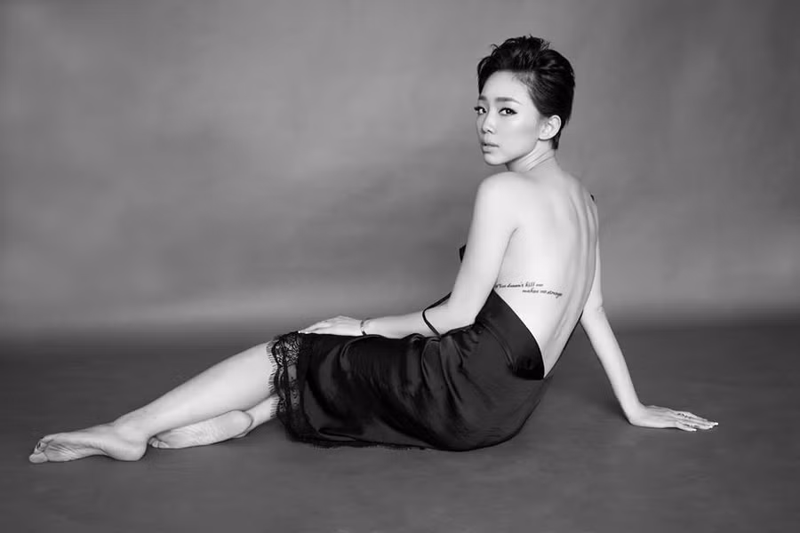 Nữ ca sĩ hiện đang là một trong số những nghệ sĩ theo đuổi hình tượng sexy trong showbiz Việt