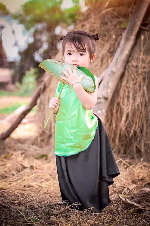  Không chỉ người lớn, nơi đây cũng rất thích hợp cho những gia đình có trẻ nhỏ. Không gian yên tĩnh, thanh bình nên bạn cũng có thể tổ chức chuyến dã ngoại trong ngày.