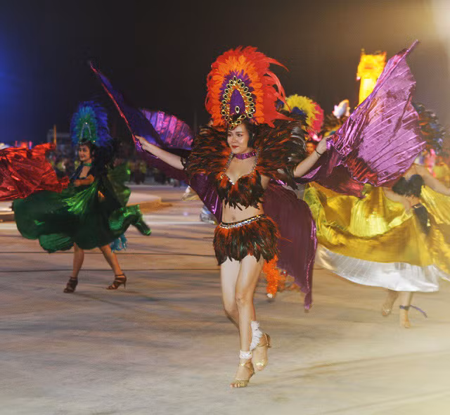  Gương mặt khả ái của một vũ công tại carnaval Hạ Long 2018.