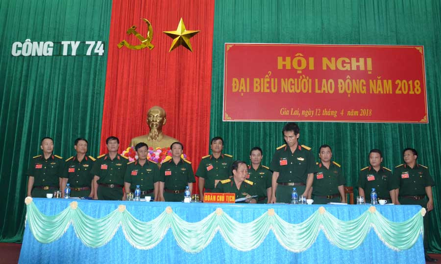 Ký kết thỏa ước người lao động năm 2018. Ảnh: Vĩnh Hoàng Ký kết thỏa ước người lao động năm 2018. Ảnh: Vĩnh Hoàng