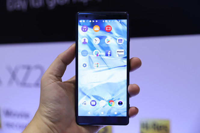 Xperia XZ2 trang bị màn hình cảm ứng 5,7 inch
