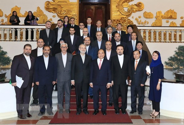  Thủ tướng Nguyễn Xuân Phúc tiếp Chủ tịch Quốc hội nước Cộng hòa Hồi giáo Iran Ali Ardeshir Larijani. 