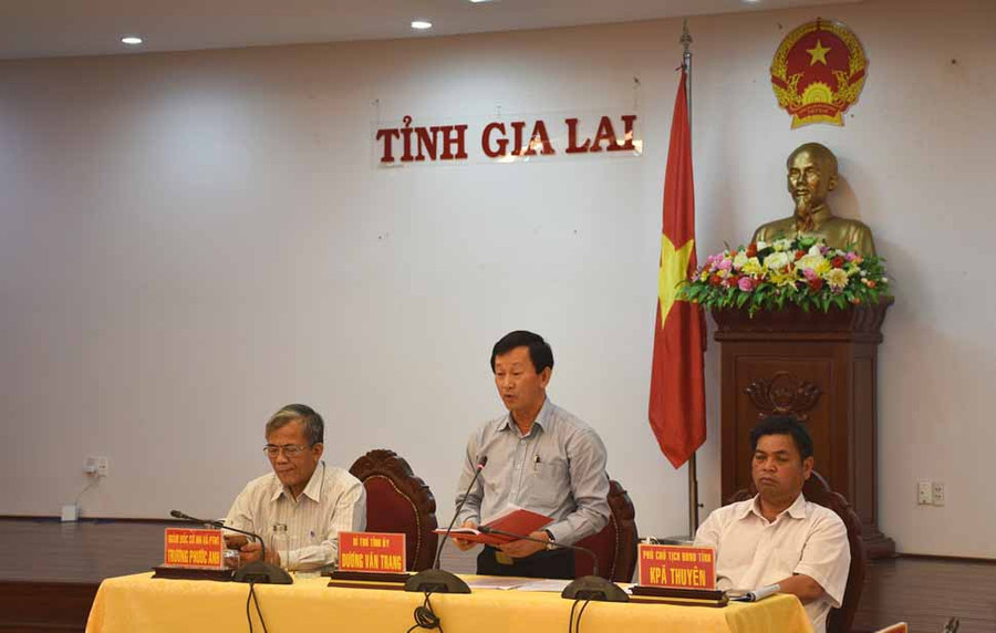 Bí thư Tỉnh ủy Dương Văn Trang phát biểu tại Hội nghị. Ảnh: Lê Nam