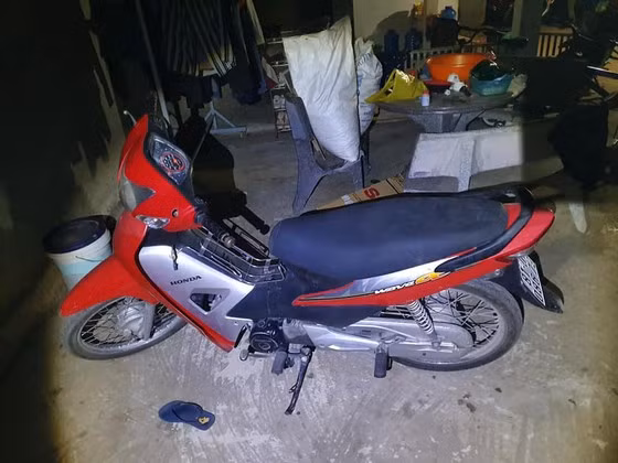 Tang vật thu giữ. Tang vật thu giữ.