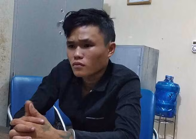 Đối tượng Lương Ngọc Nghĩa tai cơ quan Công An (Ảnh do có quan công an cung cấp)