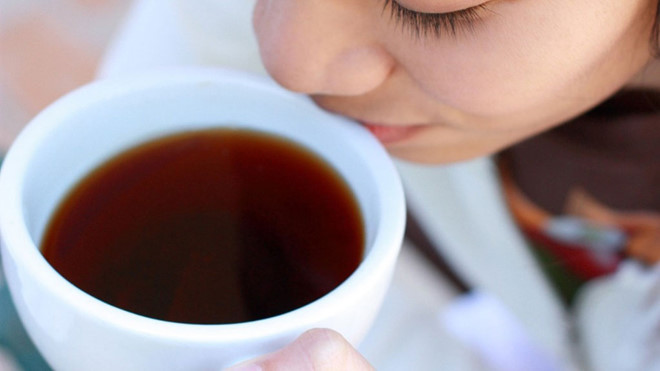 Ngay cả uống nhiều cà phê mỗi ngày hầu như không ảnh hưởng đến sức khỏe tim dưới bất kỳ hình thức nào - Ảnh minh họa: ShutterStock