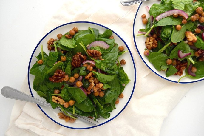 Thực phẩm giàu ma-giê được chứng minh là giúp phụ nữ giảm nguy cơ bệnh động mạch vành, vấn đề có thể dẫn tới nhồi máu cơ tim - ảnh minh họa từ internet