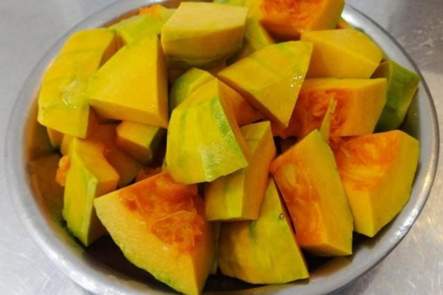 Các chất trong bí đỏ có giúp tăng cường sức đề kháng cho cơ thể khi trời lạnh. ảnh: S.T