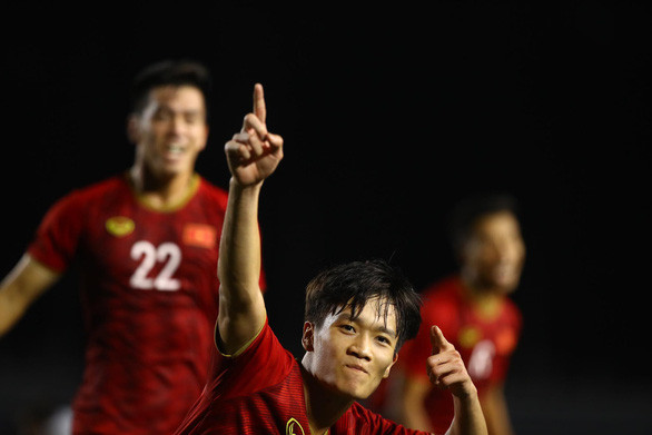 Hoàng Đức ăn mừng bàn thắng vào lưới U22 Indonesia - Ảnh: NGUYÊN KHÔI Hoàng Đức ăn mừng bàn thắng vào lưới U22 Indonesia - Ảnh: NGUYÊN KHÔI