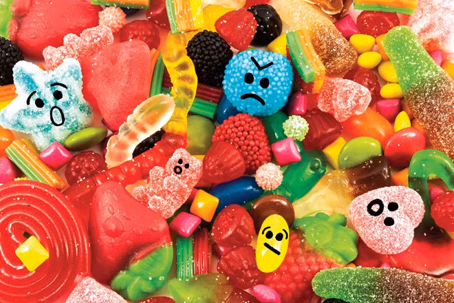  Thỉnh thoảng ăn ngọt một lần thì không sao. Nhưng nếu thường xuyên ăn ngọt hằng ngày sẽ tác hại xấu đến sức khỏe - Ảnh minh họa: Shutterstock