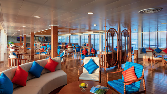 Khu vực quầy bar - Ảnh Phong Nguyen