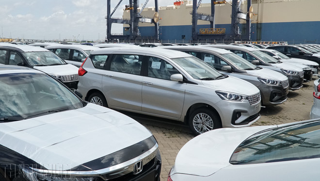 Tháng thứ 2 liên tiếp, lượng ô tô nhập khẩu từ Indonesia vào Việt Nam nhiều hơn so với lượng xe nhập từ Thái Lan - Ảnh: Đình Tuyên