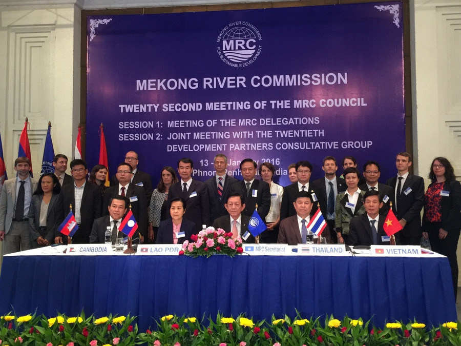 Thông báo Nghiên cứu tác động của các công trình thuỷ điện trên dòng chính sông Mê Kông do Việt Nam khởi xướng tại Phiên họp lần thứ 22 Hội đồng MRC. Ảnh: vnmc Thông báo Nghiên cứu tác động của các công trình thuỷ điện trên dòng chính sông Mê Kông do Việt Nam khởi xướng tại Phiên họp lần thứ 22 Hội đồng MRC. Ảnh: vnmc