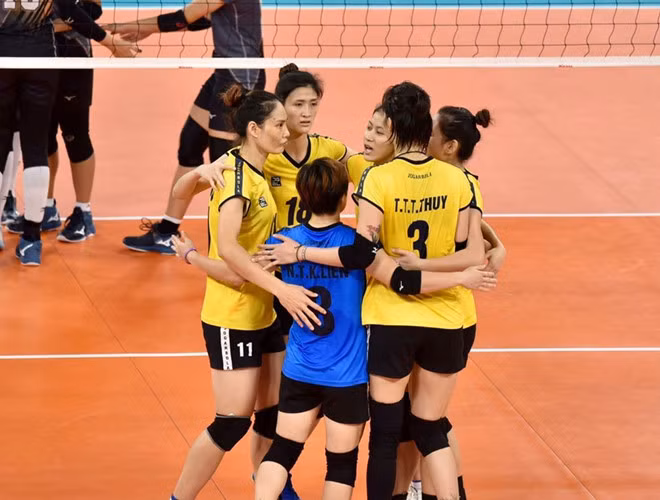 Niềm vui vào chung kết của các cô gái Việt Nam - Ảnh: Phương Nghi