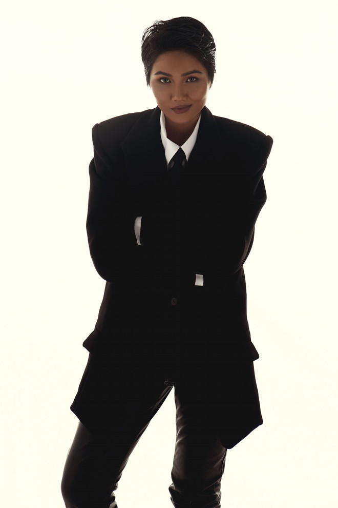 Bộ ảnh được chân dài thực hiện cách đây một năm nhưng đến hiện tại mới ra mắt - Ảnh: Milor Trần Bộ ảnh được chân dài thực hiện cách đây một năm nhưng đến hiện tại mới ra mắt - Ảnh: Milor Trần