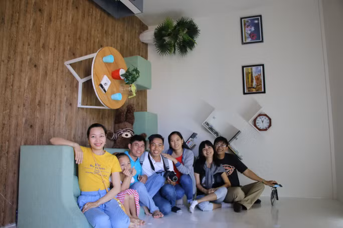  Trong các căn phòng tại ngôi nhà úp ngược đều được thiết kế khá độc đáo