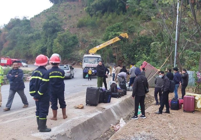 Hiện trường vụ tai nạn giao thông trên Quốc lộ 6 qua tỉnh Sơn La