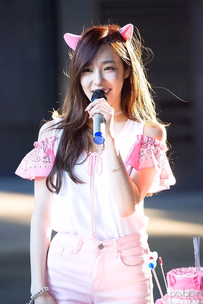 Tiffany là tín đồ yêu thích màu hồng. Ảnh: T.L
