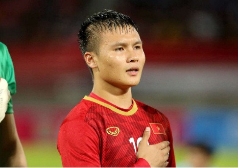 Tiền vệ Nguyễn Quang Hải. Tiền vệ Nguyễn Quang Hải.