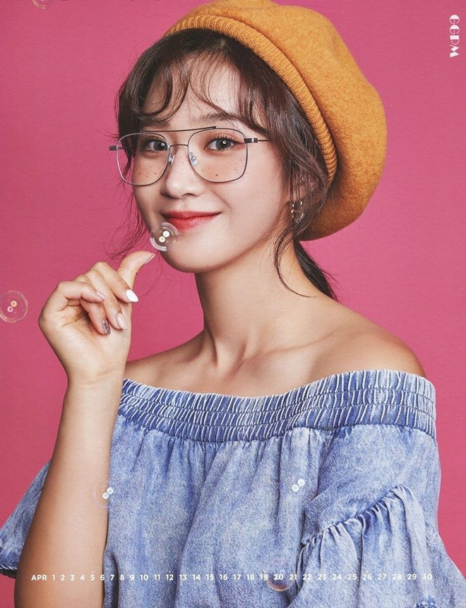  Yuri được mệnh danh là “ngọc trai đen” của SNSD. Ảnh: ST