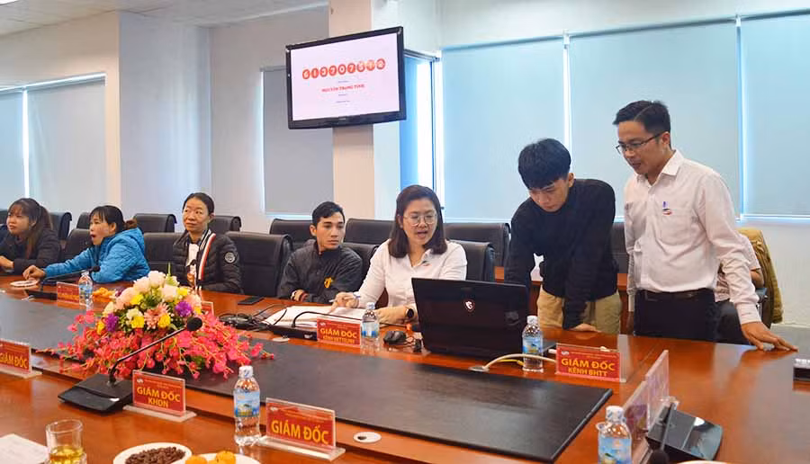 Quang cảnh chương trình quay số. Ảnh: Anh Huy Quang cảnh chương trình quay số. Ảnh: Anh Huy