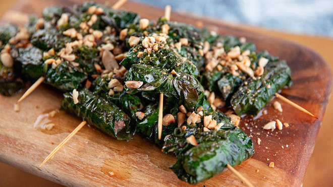 Bò lá lốt - Ảnh: chụp màn hình SBSFood