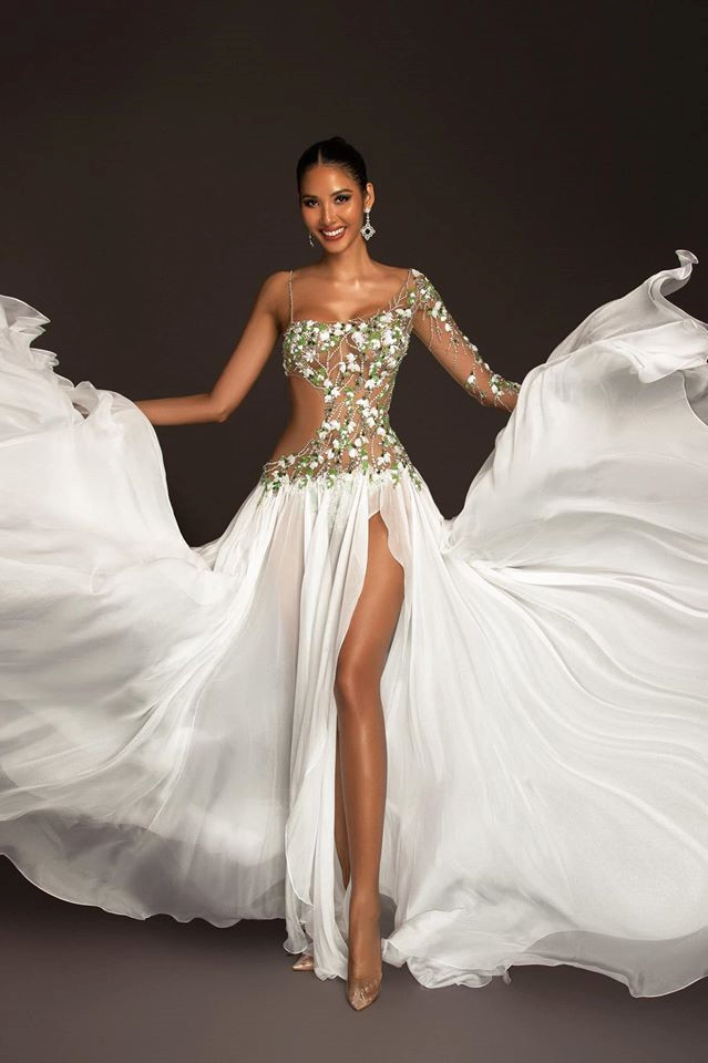 Váy dạ hội được Công Trí thiết kế riêng cho Á hậu Hoàng Thùy - Ảnh: BTC