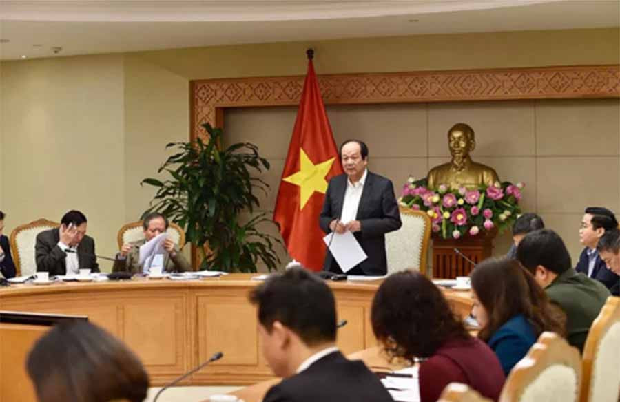 Bộ trưởng Mai Tiến Dũng chủ trì cuộc họp với các bộ vào ngày 13-12Ảnh: Minh Phong