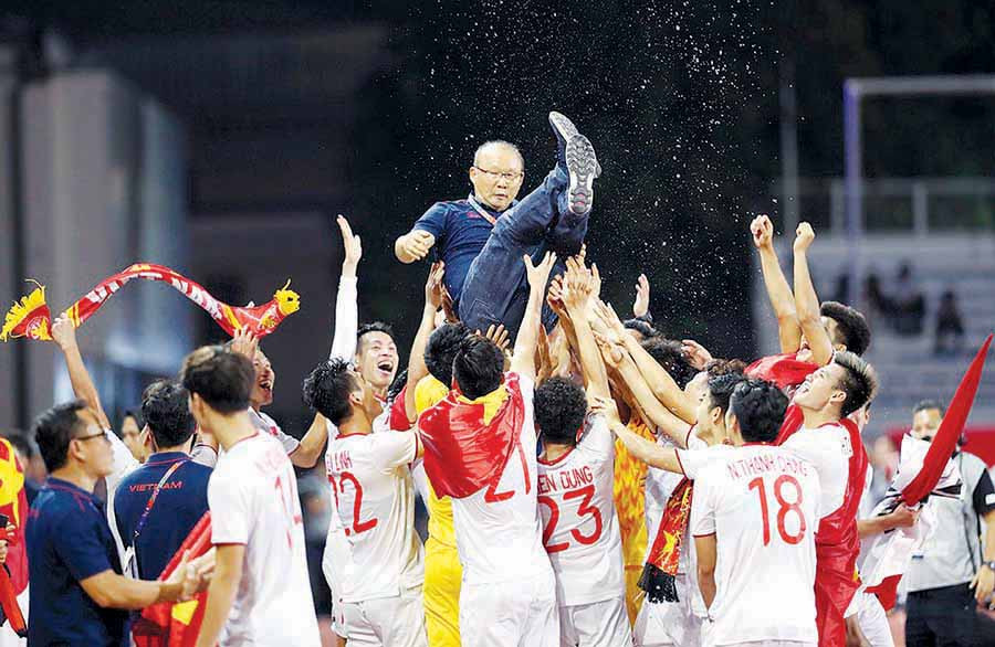 Đội tuyển U22 Việt Nam ăn mừng sau khi giành huy chương vàng môn bóng đá nam tại SEA Games 30. Ảnh: internet