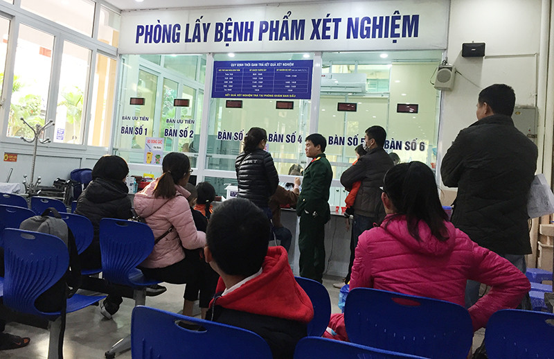 Phòng lấy bệnh phẩm xét nghiệm của Bệnh viện Đa khoa Xanh Pôn. Phòng lấy bệnh phẩm xét nghiệm của Bệnh viện Đa khoa Xanh Pôn.
