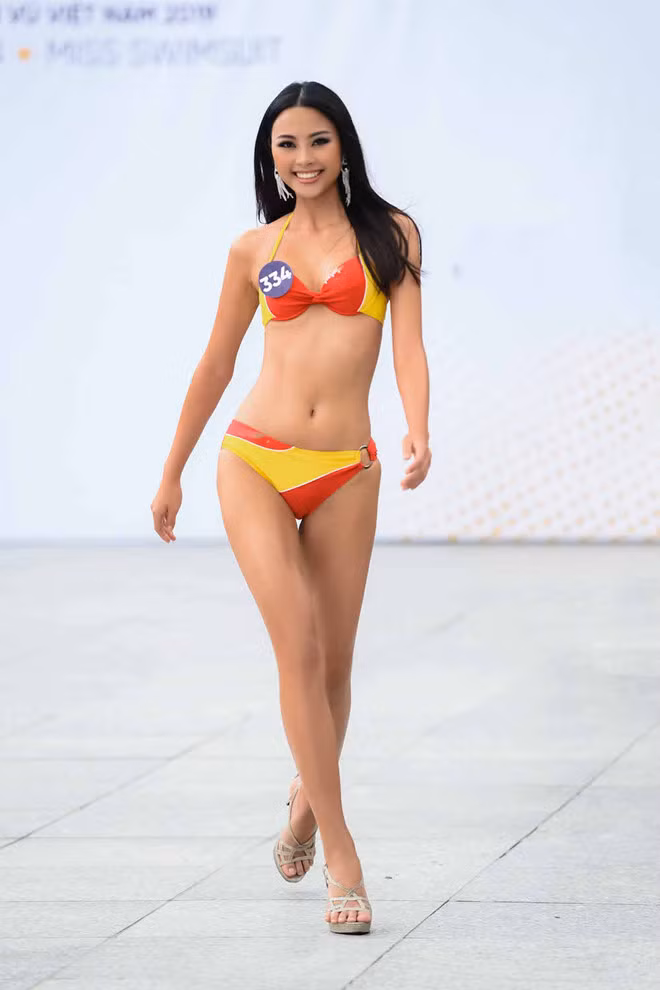 Đào Thị Hà cũng là ứng viên mạnh tại cuộc thi năm nay. Cô sở hữu chiều cao 1,74m, số đo ba vòng 85-63-94. Người đẹp từng có kinh nghiệm thi nhan sắc khi vào Top 5 Hoa hậu Việt Nam 2016 - Ảnh: BTC