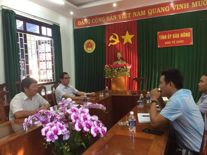 Ban tổ chức Tỉnh ủy Đắk Nông trao đổi với báo chí Ban tổ chức Tỉnh ủy Đắk Nông trao đổi với báo chí