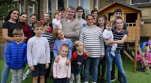 Đại gia đình Radford - Ảnh: Sky News