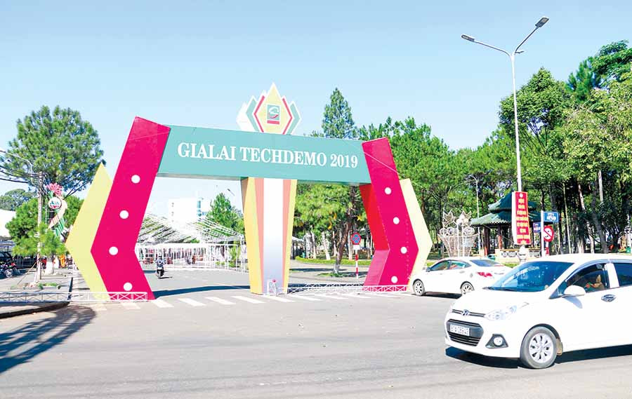 Đường Anh Hùng Núp (TP. Pleiku) là nơi diễn ra một số hoạt động của sự kiện TechDemo 2019. Ảnh: Q.T