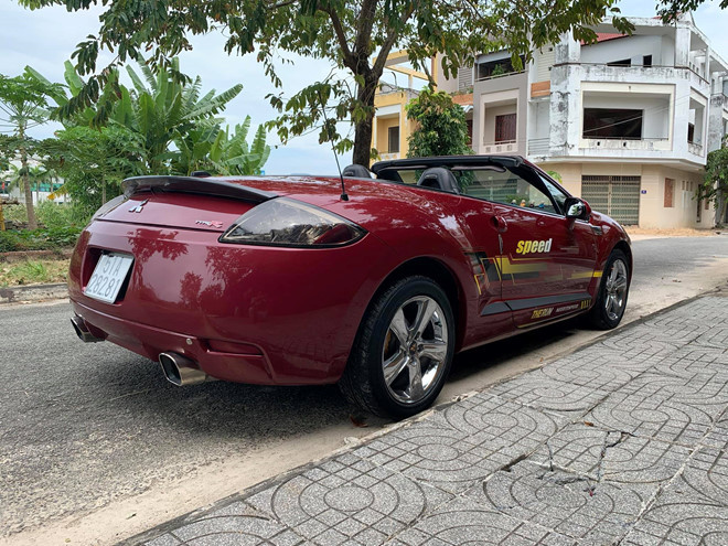 Mitsubishi Eclipse thường góp mặt trong phim điện ảnh về đua xe đường phố Mitsubishi Eclipse thường góp mặt trong phim điện ảnh về đua xe đường phố