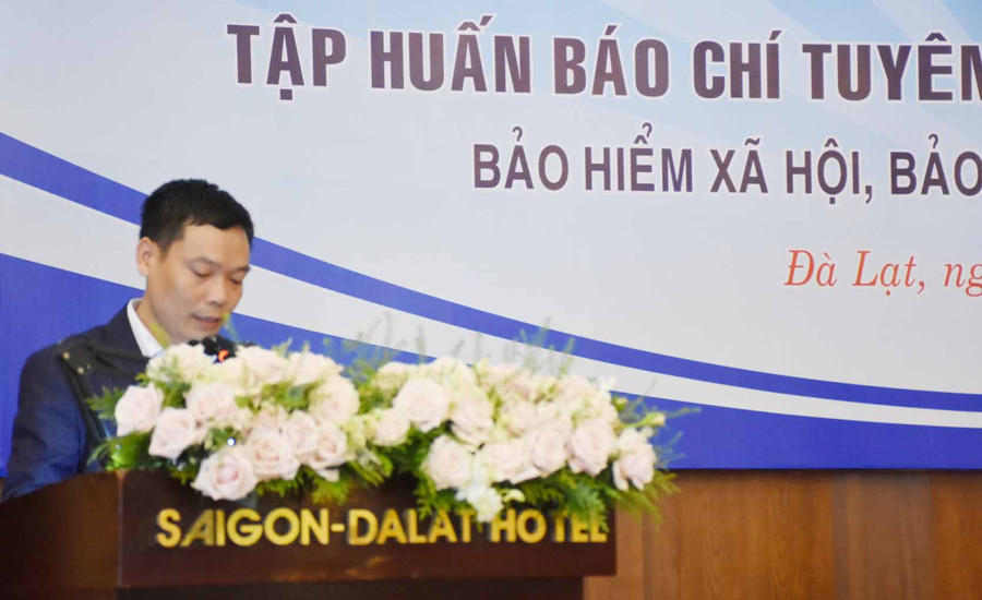 Ông Đặng Phát Lợi-Phó Cục trưởng Cục Báo chí Bộ Thông tin và Truyền thông phát biểu tại hội nghị. Ảnh: Hà Phương