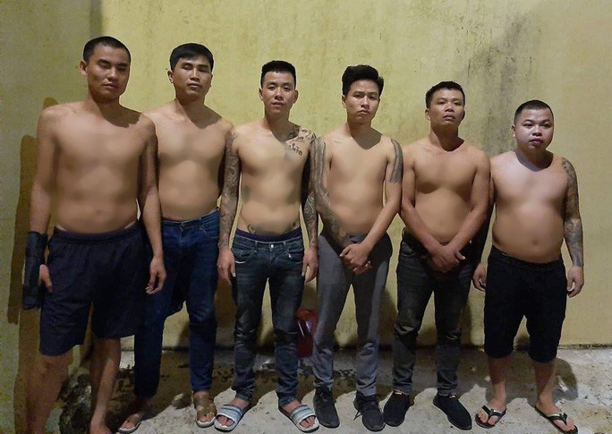 Nhóm thanh niên liên quan đến vụ hỗn chiến bị công an bắt giữ - ảnh công an cung cấp