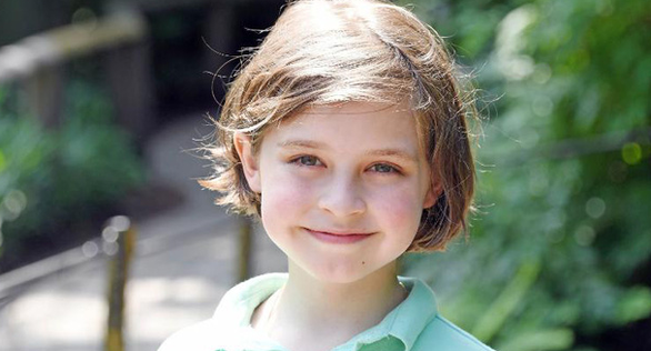 Khuôn mặt trẻ thơ trong sáng của người trẻ nhất thế giới tốt nghiệp đại học - Laurent Simons - Ảnh: Getty