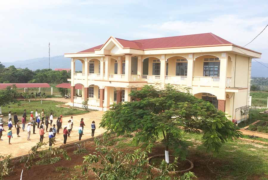  Quang cảnh Trường THCS Anh hùng Wừu. Ảnh: B.Q.V