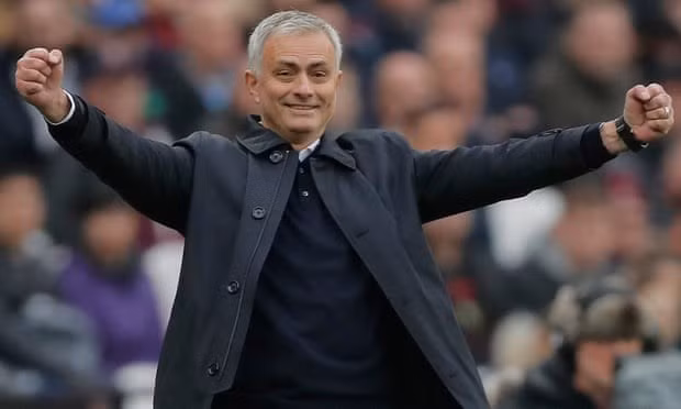 Mourinho có chiến thắng trong ngày tái xuất Premier League. (Nguồn: Guardian)