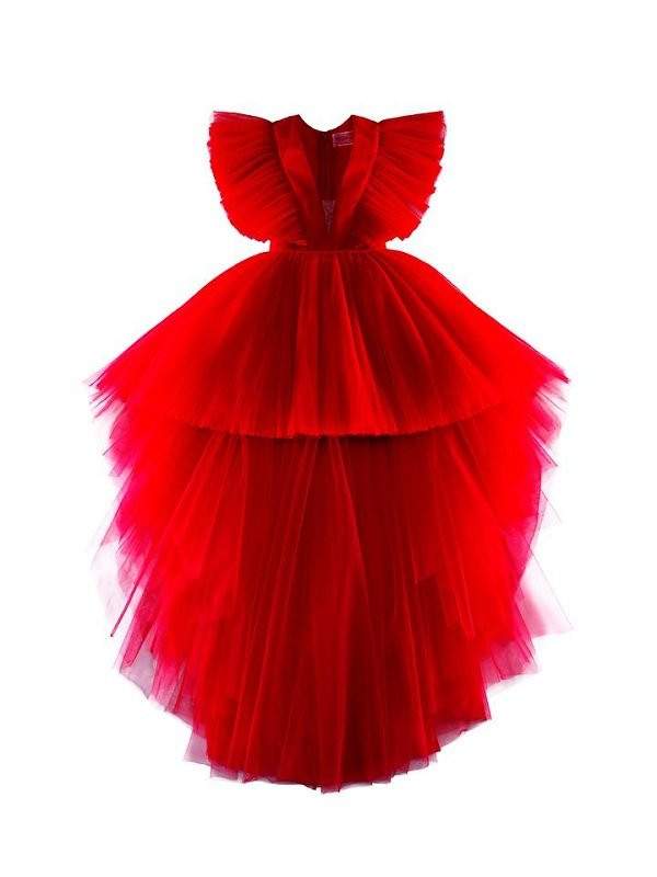 Mẫu đầm đỏ vạt bất đối xứng so le này hiện là items đang được rất nhiều cô gái săn đón