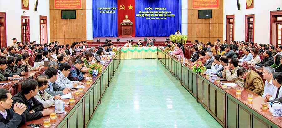  Quang cảnh buổi đối thoại. Ảnh: Đ.Y