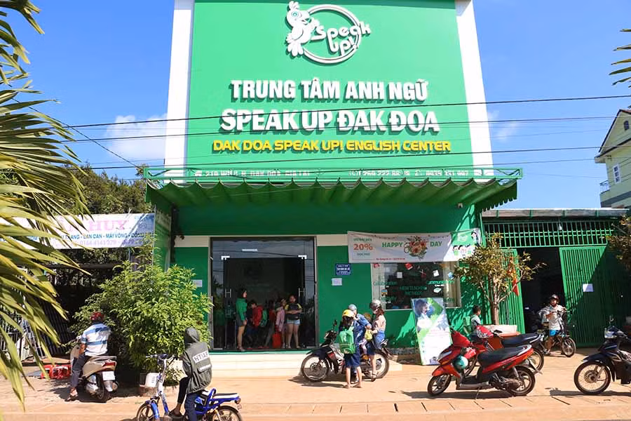 Trung tâm Anh ngữ Speak Up Đak Đoa đang dần khẳng định được uy tín trong lĩnh vực đào tạo tiếng Anh tại địa phương. Ảnh: Q.T